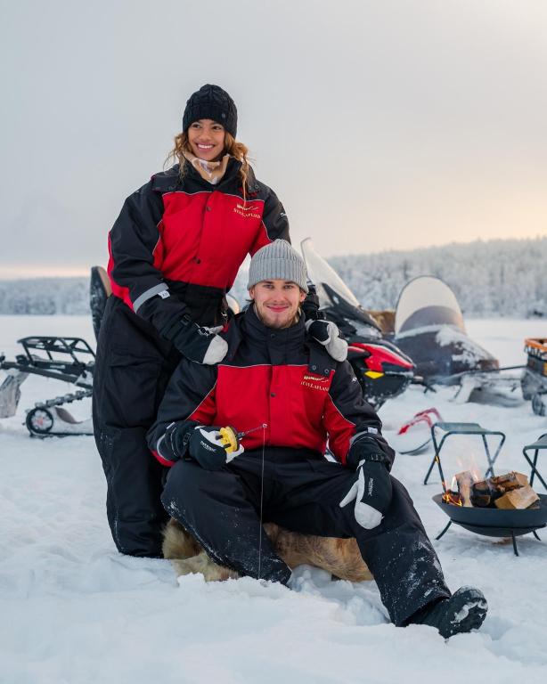 Bucket-list day: huskies, reindeer & snowmobiles